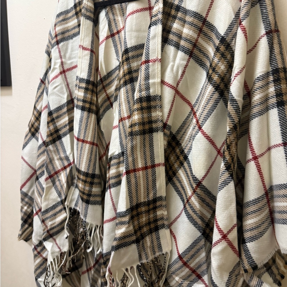 V. FRAAS Checkered Fringe Shawl in Black, Red, and Tan